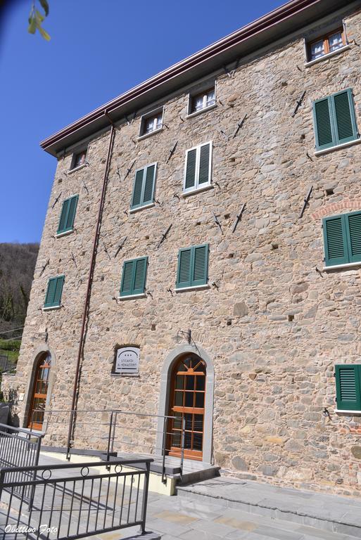 Locanda Il Monastero Ortonovo Esterno foto
